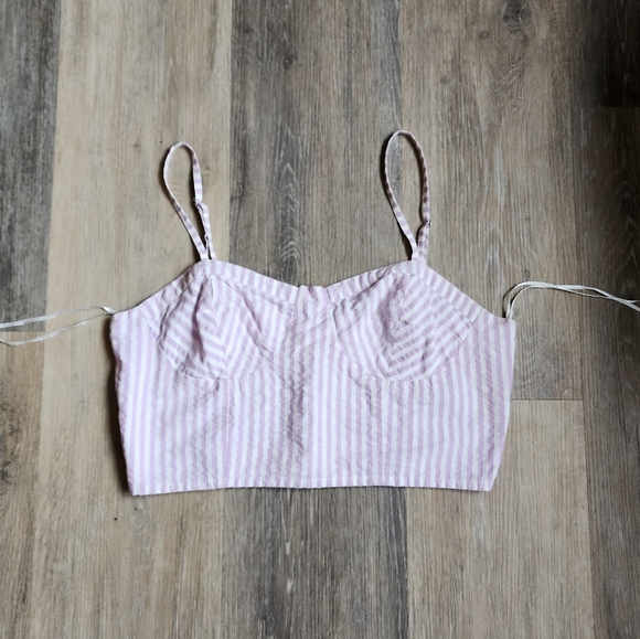 ANTHROPOLOGIE CROP TOP - Picture 2 of 10